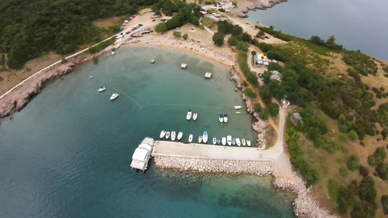 Holiday House Tos-Vila With Heated Pool Vrbnik  Dış mekan fotoğraf